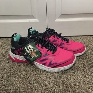 Fila memory extreme athletic shoes